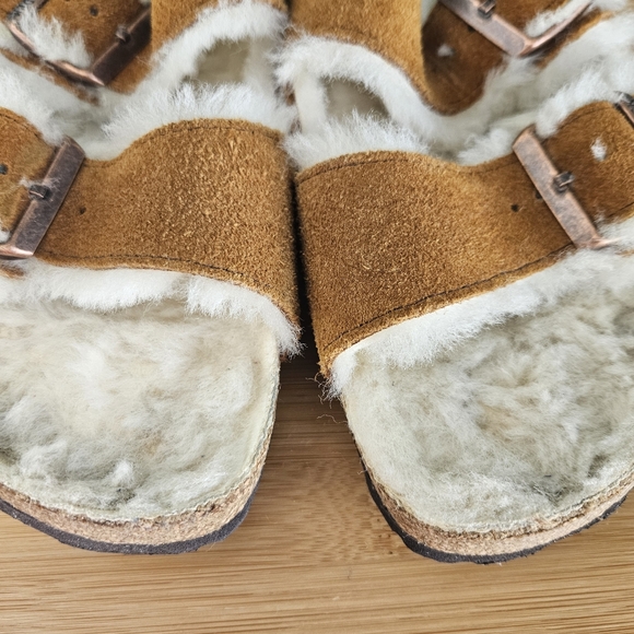 Birkenstock Size 40 - Picture 3 of 11